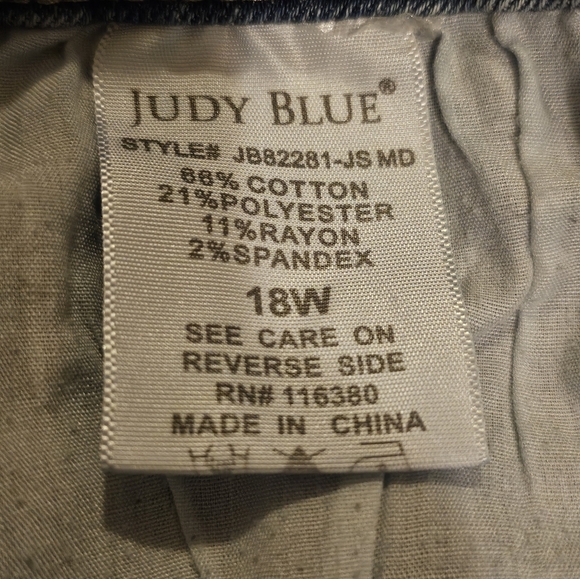 Judy Blue Jeans Boyfriend Fit Distressed Blue Jeans Women's Size 18W - Picture 9 of 13